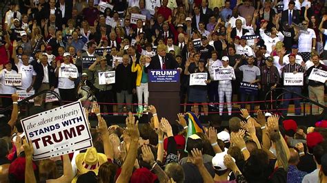 Trump-led salute at Florida rally creates stir on social media - CBS News