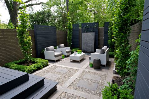 Pin by SeeGardens Blog on Home Gardens | Modern backyard landscaping ...