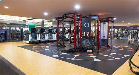 Gym Luton | Health Club Details | David Lloyd Clubs