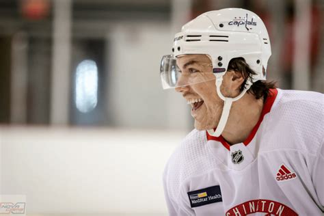 Capitals’ T.J. Oshie Nominated for “Locker Room Legend” in NHL Fan ...