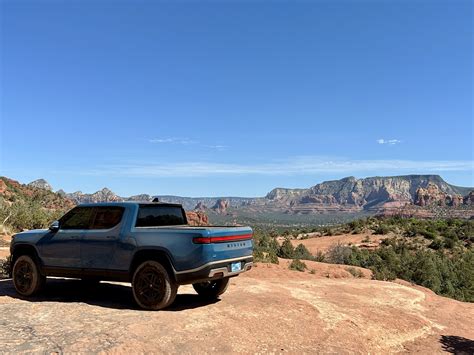 Rivian off roading photos -- post yours! | Rivian Forum - R1T R1S R2 ...