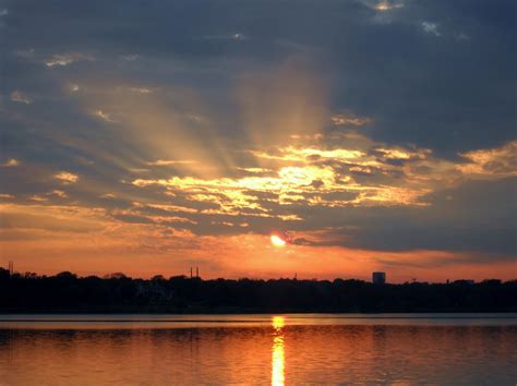 White Rock Lake, Dallas, Texas: After the Storm, the Sunset at White ...