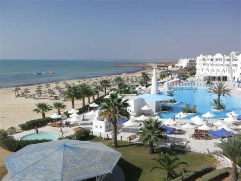 Djerba - Places to Visit in Tunisia with Mosaic North Africa