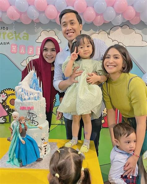 Potret Ulang Tahun Aruni Anak Caca Tengker Dirayakan Sederhana, Fashion Nagita Slavina Santai ...