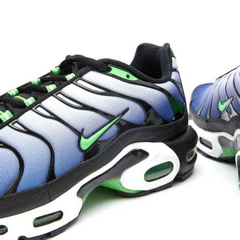 Nike Men's Air Max Plus Sneakers in Black/Scream Green Nike