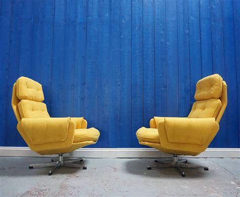 2 x Mid Century Modern Czech Swivel chairs in Yellow, 1960's | #95643