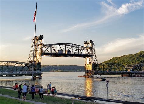 Stillwater Lift Bridge restoration continues, reopening delayed until spring – St. Croix 360