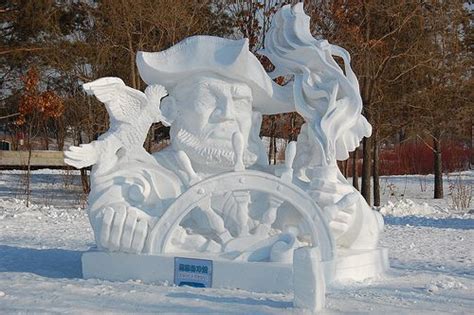 20 Amazing Snow Sculptures That Will Blow Your Mind | Snow sculptures ...