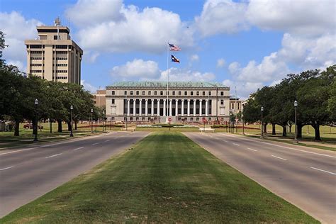 The Biggest Universities in Texas - WorldAtlas