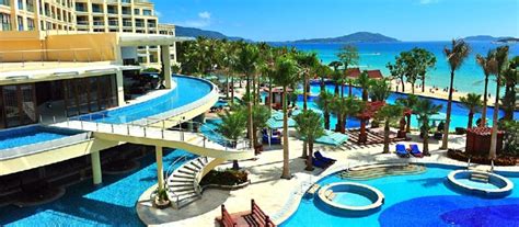 Hainan Beachfront Resorts, Luxury Accommodations, Hotel & Villas