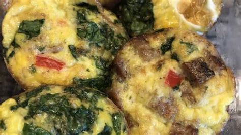 Low Carb Egg Omelet Muffins with Vegetables