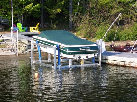 Boat Hoists - The Dock Depot