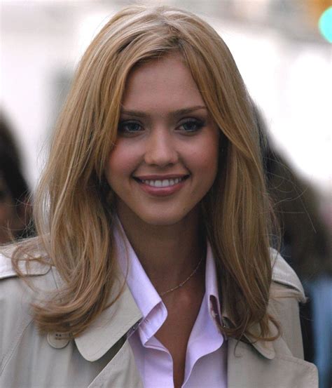 Jessica Alba's Transformation in 'Fantastic Four': A Look at Her Role ...