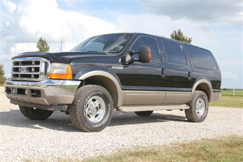 2001 Ford Excursion Limited 4X4 – Griesel Motors