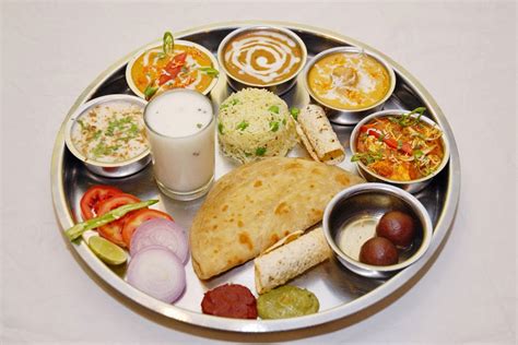 Most Delecious Punjabi Food Thali Photos Wallpaper - Good Afternoon Images With Lunch Download ...