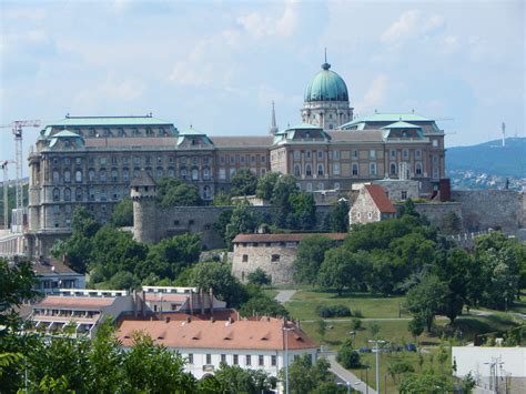 The Budapest Castle: History and Guide - Original Budapest Tours