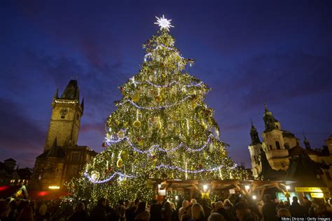 The 11 Most Stunning Christmas Trees From Around The World | HuffPost