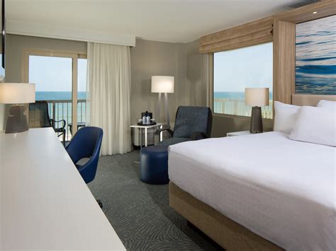 Business Hotels in Melbourne FL | Crowne Plaza Melbourne-Oceanfront