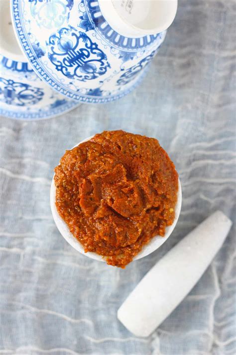 Homemade Thai Red Curry Paste Recipe - Fun FOOD and Frolic