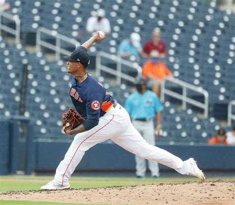 Bryan Abreu makes Astros' opening-day roster