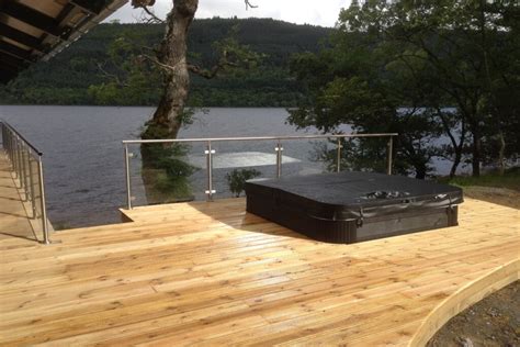 Lodges With Hot Tubs In Scotland - Visit Loch Tay Lodges in Scotland