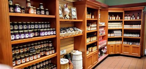 Smucker’s no longer selling Knott’s Berry Farm jams, jellies in stores ...