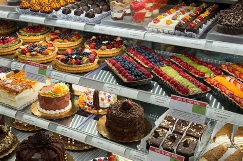 The 5 Best Grocery Store Cakes You Can Buy | Taste of Home