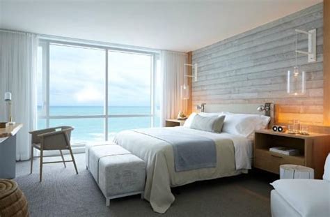 Foto de 1 Hotel South Beach, Miami Beach: Poolside Bungalow King With Balcony - TripAdvisor ...