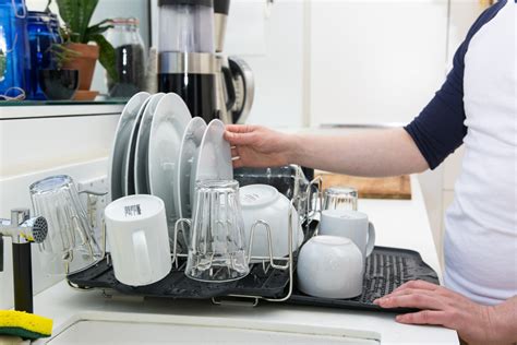 How to Hand-Wash Dishes Better | Reviews by Wirecutter