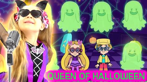 Diana and Roma Sing Along Music Video! "Queen of Halloween" with Lyrics ...