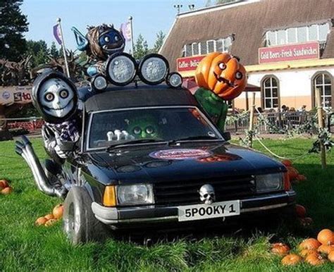 Unique Halloween Car Decoration Ideas - Always the Holidays | Halloween ...