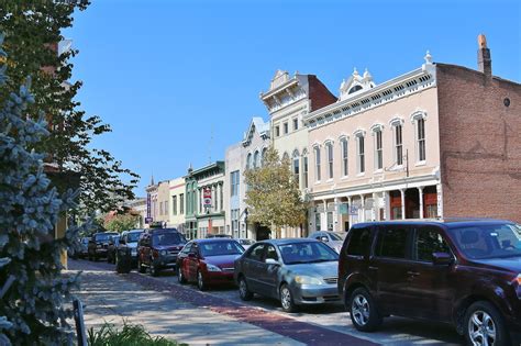 Blue-Eyed Kentucky: Downtown Shelbyville: Part 1