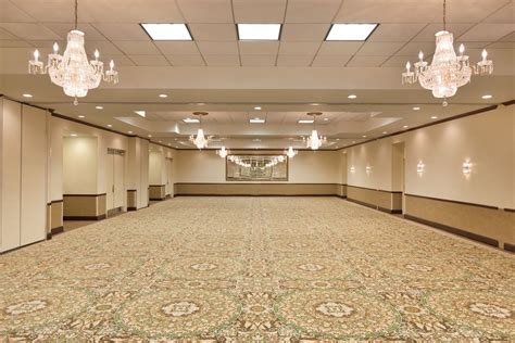 Hilton Garden Inn Fairfax - Fairfax, VA - Wedding Venue