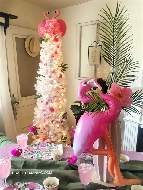 Christmas In July| TreeTopia Flamingo Tree Plus Giveaway - 700 N COTTAGE | Christmas in july ...