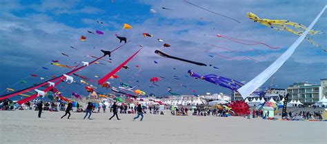 Berck Sur Mer Kite Festival - Red Alert - Bai Design