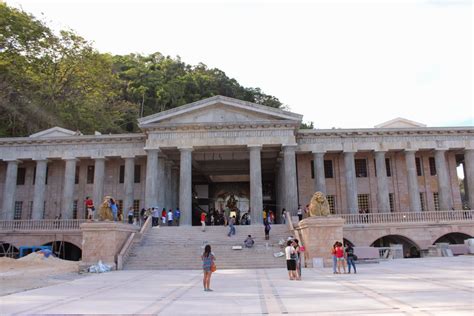 Must Visit: Temple of Leah in Busay, Cebu City - Trip Guide - Amigong ...