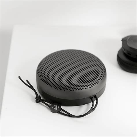 Bang & Olufsen Beoplay A1 Portable Bluetooth Speaker Black | END. (US)