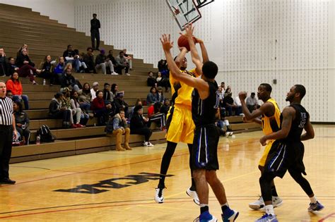 Men's Basketball: UDC 90 Daemen College 84 (OT) - DC Outlook