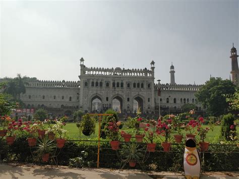 Bada imambara😍 | Places to visit, Geography, Visiting