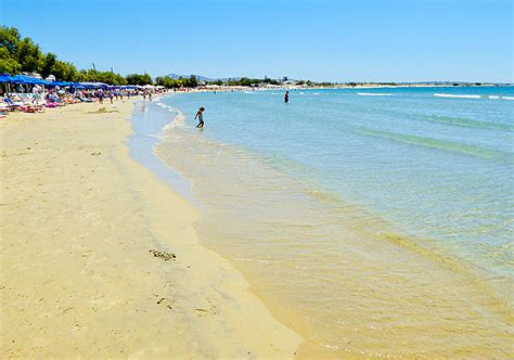 Agios Georgios beach on Naxos. Accommodation.