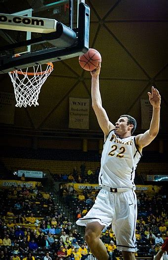 Larry Nance Jr. - Wikipedia