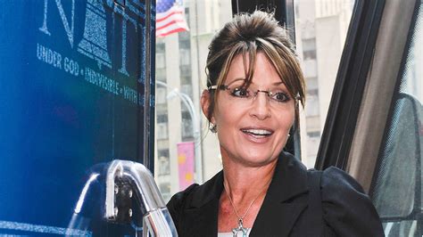 Sarah Palin to Rejoin Fox News Channel As Contributor - Variety