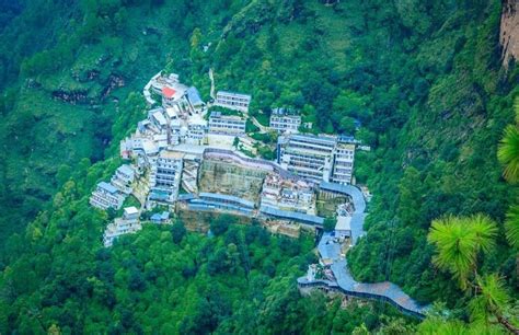 Vaishno Devi Temple Jammu: Timings, History and Entry Fee, Best Time to ...