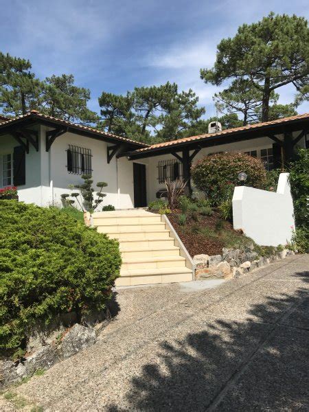 Villa renovee tout confort Arcachon Has Private Yard and Cable/satellite TV - UPDATED 2022 ...