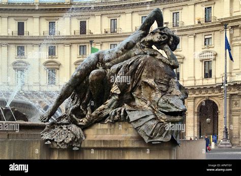 Fountain of Nymphs, Piazza della Repubblica, Roma, Italy Stock Photo - Alamy