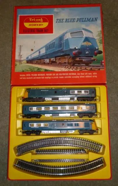 TRIANG HORNBY RS.52 BLUE PULLMAN Electric Train Set - VGC & GWO with ...