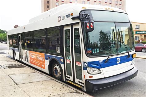 Two teens beat up MTA bus driver in the Bronx