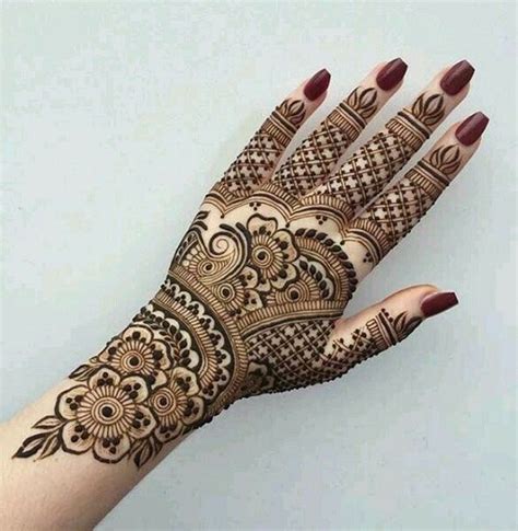 Overwhelming Back Hand Arabic Mehndi Designs - Back Hand Arabic Mehndi ...