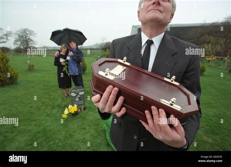 Pet Funeral sevice in the North of England Stock Photo - Alamy