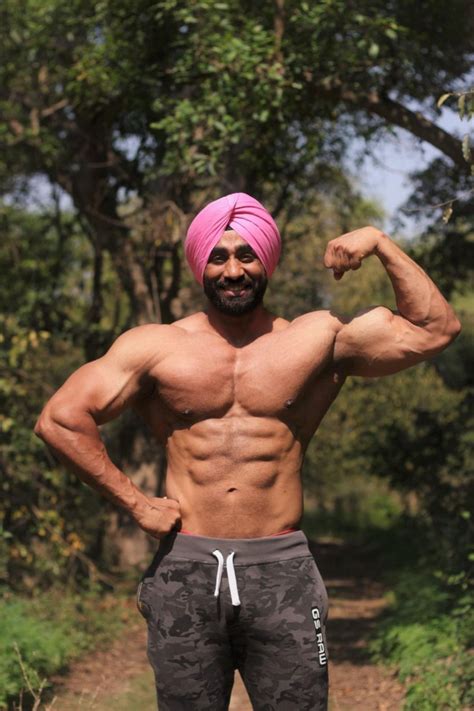 https://www.worldwisdomnews.com/vegetarian-bodybuilder-harminder ...